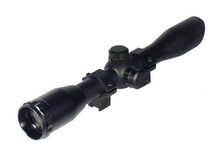 UTG 4x32 Hunter Rifle Scope, Mil-Dot Reticle, 1/4 MOA, 1 inch Tube, 3/8 inch Rings 